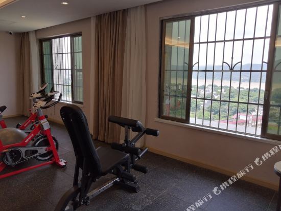 Чжаоцин: Zhaoqing Kaifeng Sichuan Kailiard Hotel