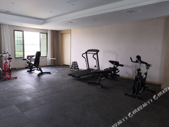 Чжаоцин: Zhaoqing Kaifeng Sichuan Kailiard Hotel