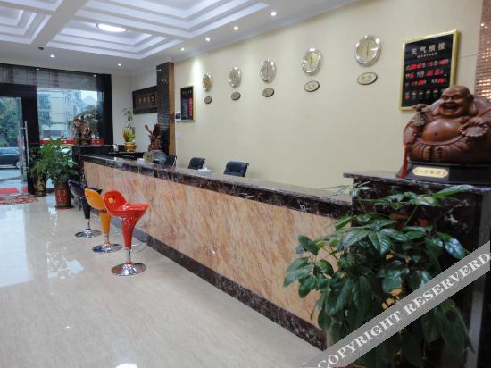 Цюаньчжоу: A home qingshe hotel
