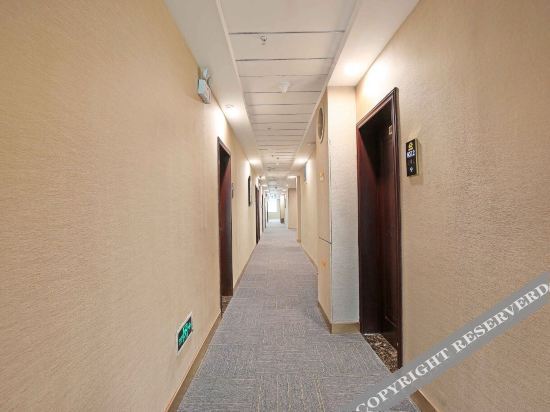Цюаньчжоу: A home qingshe hotel
