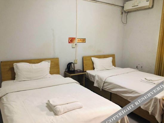 Чжэнчжоу: Zhengzhou 9-day Qianhe Hotel
