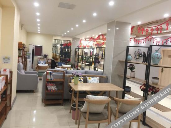 Чжэнчжоу: Zhengzhou 9-day Qianhe Hotel