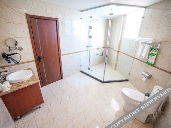Вэйфан: Super 8 Hotel (Weifang Yihe First City Gudemao)