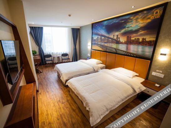 Вэйфан: Super 8 Hotel (Weifang Yihe First City Gudemao)