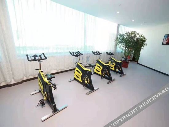 Вэйфан: Super 8 Hotel (Weifang Yihe First City Gudemao)