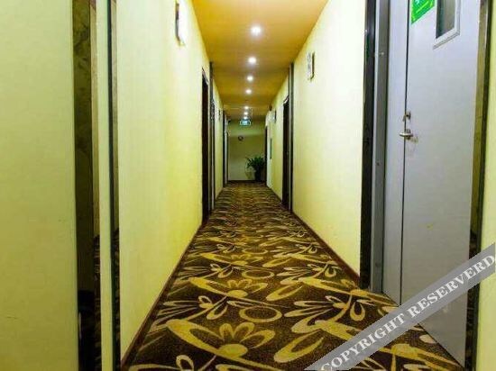 Наньнин: Jasmine City Fashion Hotel (Hengzhou Avenue)
