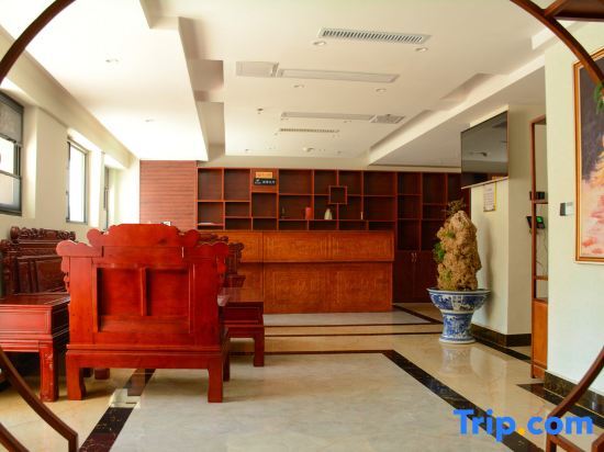 Чжаотун: Hedu Hotel