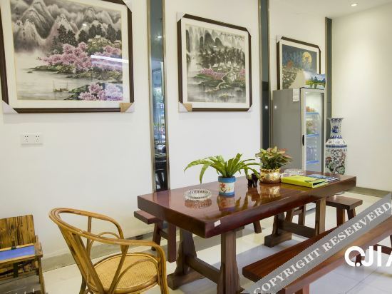 Гуйлинь: 7 Days Hotel (Guilintrainstation Xiangshan Park)Hongqiao Hotel