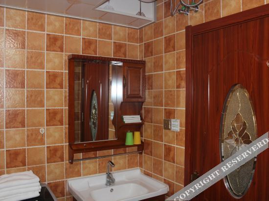 Харбин: Love Apartment (Harbin Wandacheng Shop)