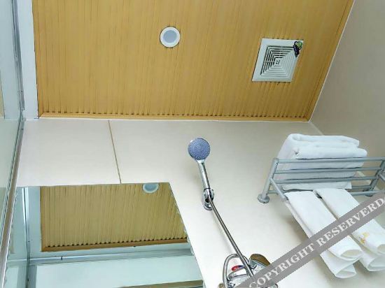 Чжэнчжоу: Westin Fashion Hotel (East District of Zhengda First Affiliated Hospital)