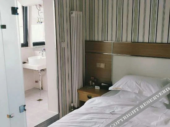 Чжэнчжоу: Westin Fashion Hotel (East District of Zhengda First Affiliated Hospital)