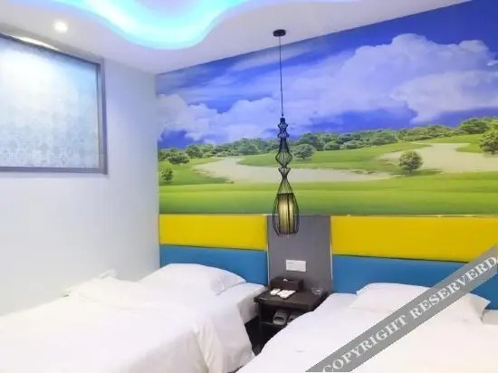 Чжэнчжоу: Westin Fashion Hotel (East District of Zhengda First Affiliated Hospital)