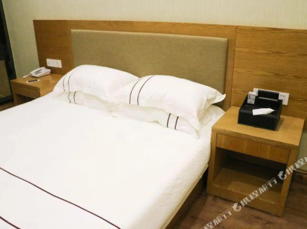 Хучжоу: Huzhou Shanhu Business Hotel