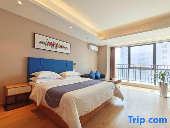 Чжэнчжоу: Qianxiang Shangmei Hotel(Zhengzhou Henan Technic University Metro Station)