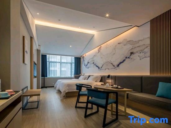 Чжэнчжоу: Qianxiang Shangmei Hotel(Zhengzhou Henan Technic University Metro Station)
