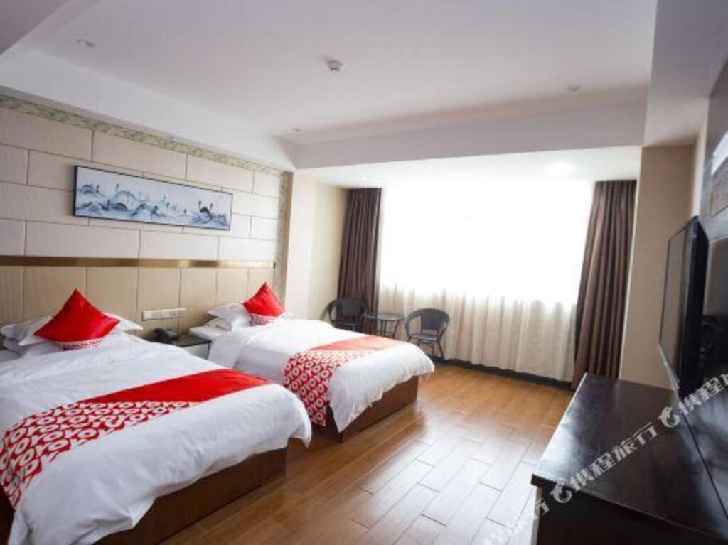 Аньцин: Lantian Hotel (Suzhou High speed Railway Station Store)