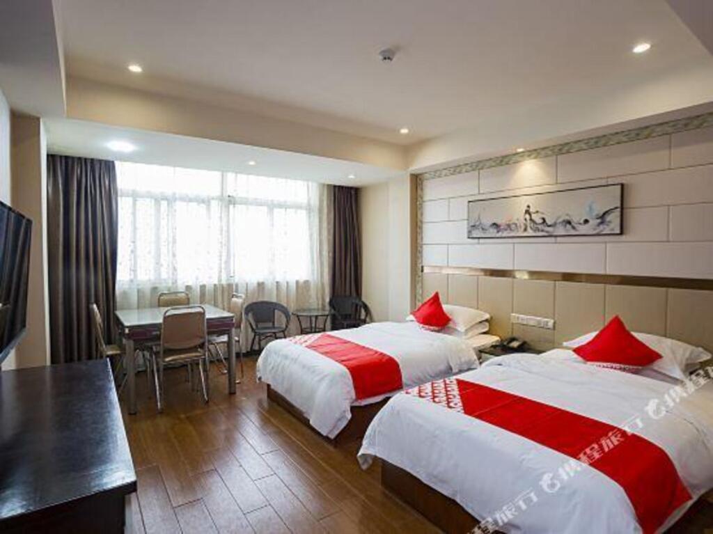Аньцин: Lantian Hotel (Suzhou High speed Railway Station Store)