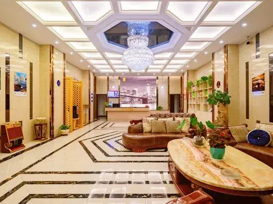 Цюйцзин: Super 8 Hotel Premier