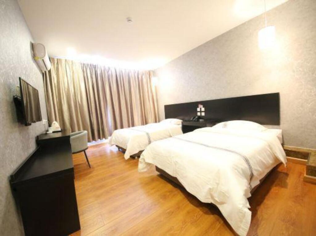 Бинжоу: Du Shi 118  (Binzhou binyi Affiliated Hospital)