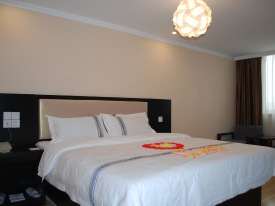 Цзинин: Metro 118 Hotel Chain (Longcheng Plaza, Liangshan)
