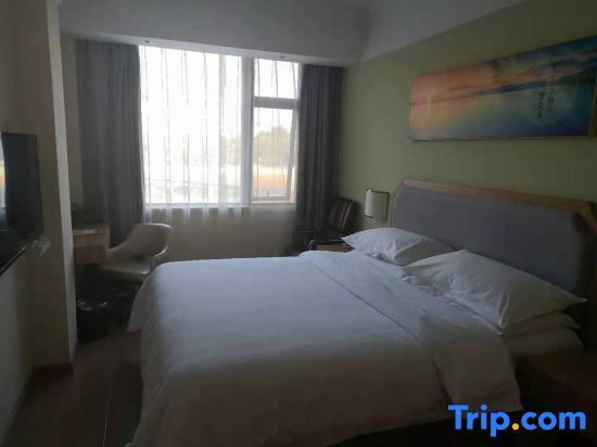 Xuancheng: Vienna 3 Best Hotel (Jing County Hehuatang)
