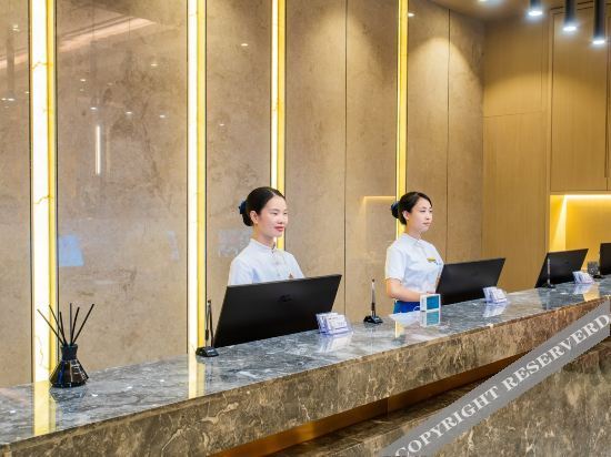 Наньнин: Yixuan International Hotel (Binyang Department Store)