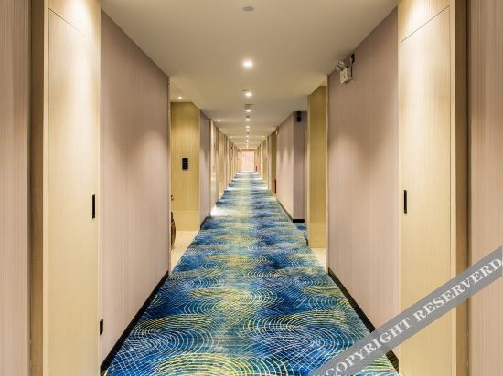 Наньнин: Yixuan International Hotel (Binyang Department Store)