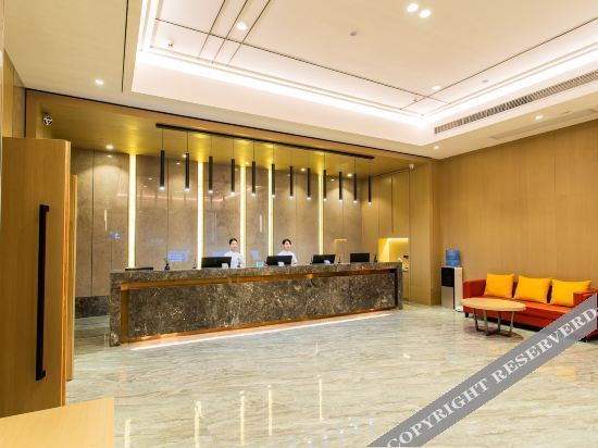 Наньнин: Yixuan International Hotel (Binyang Department Store)