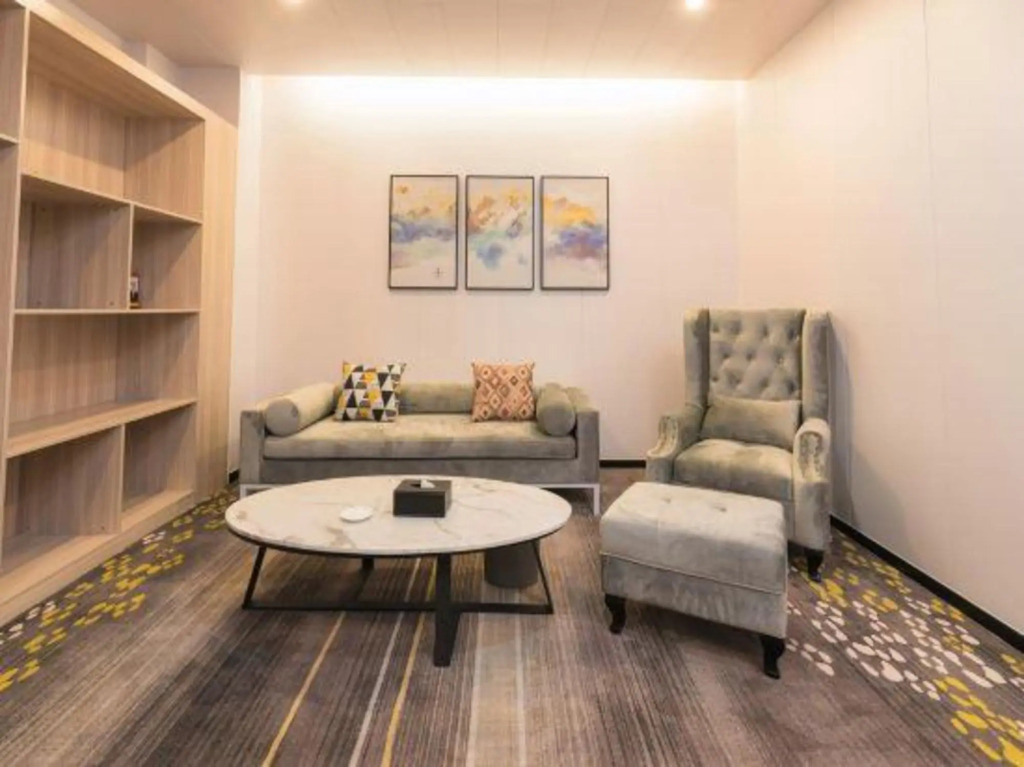 Чжаоцин: Bo'erte Business Hotel