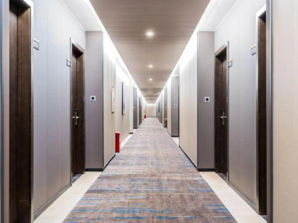 Чжаоцин: Bo'erte Business Hotel