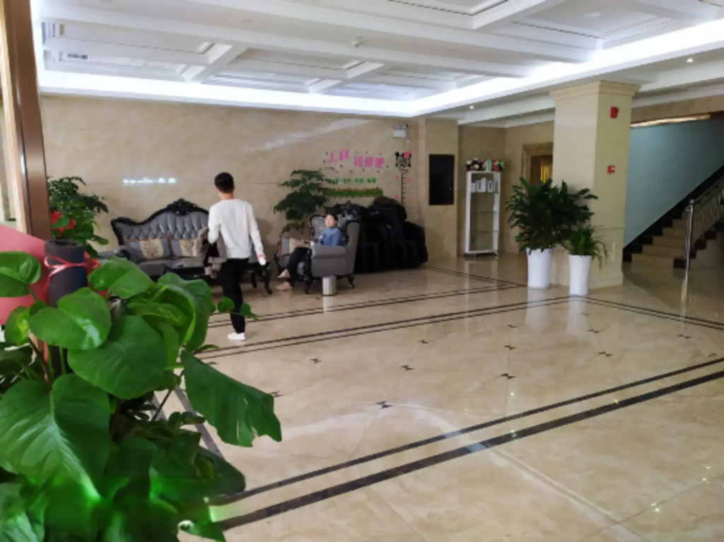 Хэнъян: LeiyangHengfengsuperiorhotel