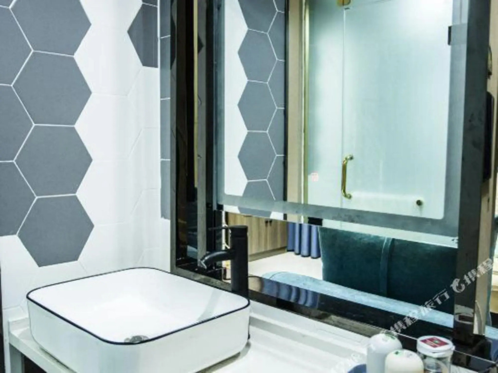 Фуян: Taihe Platinum Bath Hotel