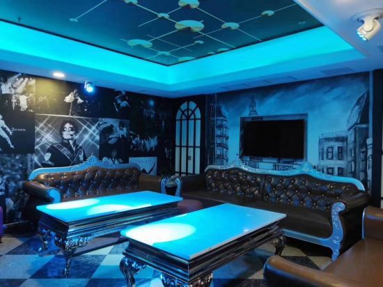 Лешан: Zijing International Hotel