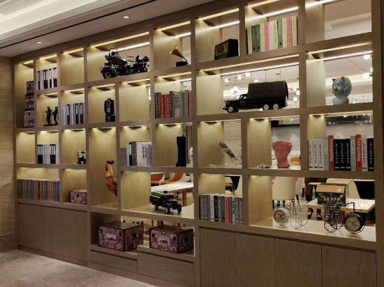 Хэчжоу: Kyriad Marvelous Hotel (Hezhou Wanda Plaza)