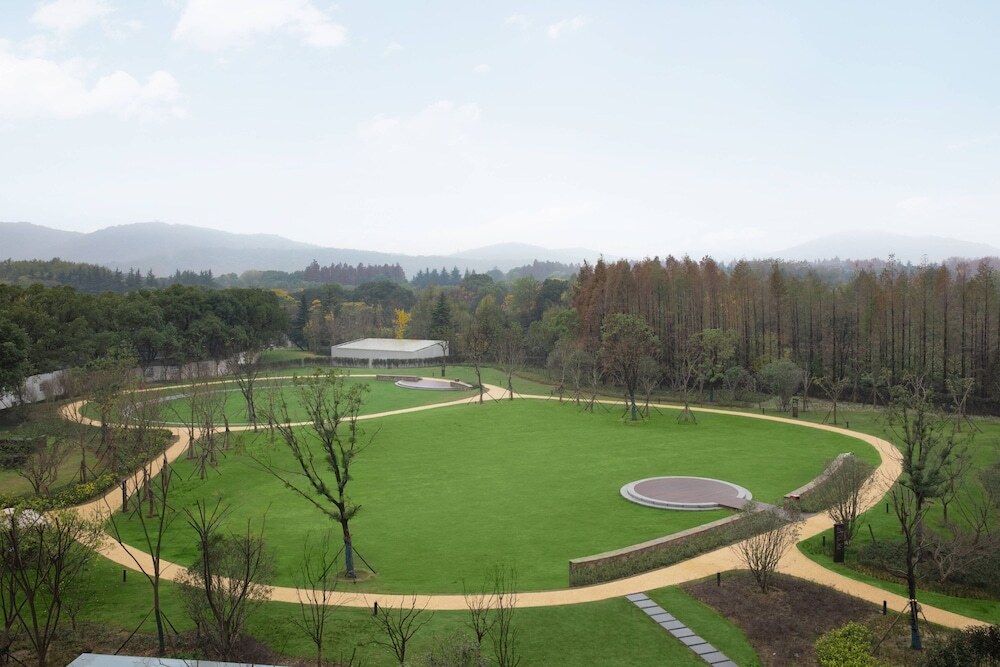 Уси: Courtyard Wuxi Lihu Lake