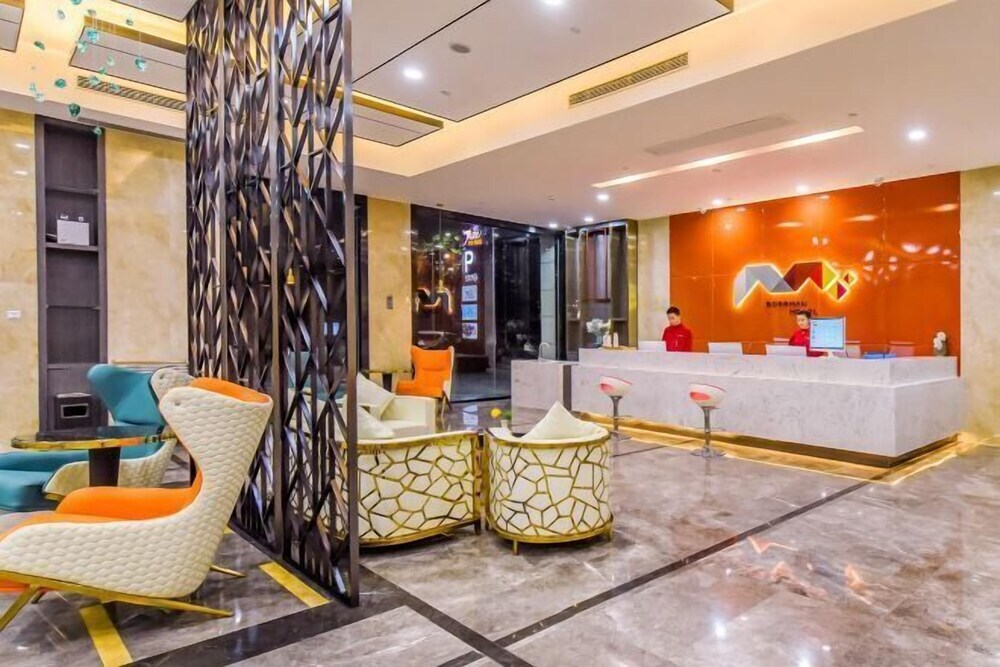 Чунцин: Borrman Hotel (Chongqing Ronghui Peninsula)
