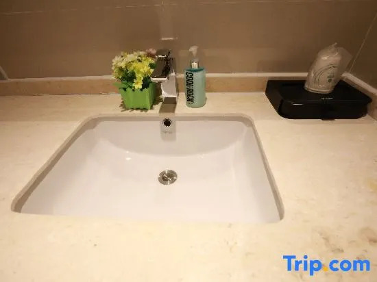 Юнчжоу: CIYY COMFORT INN(Dongan High Speed Railway Station County Government Store)