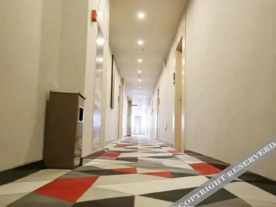 Сяньян: Thank Inn Chain Hotel (Binzhou Mingshi Garden High Speed Railway Station)