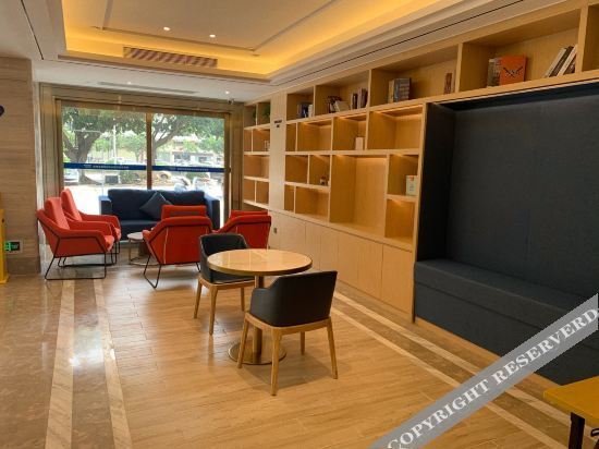 Чжуншань: Kyriad Marvelous Hotel (Zhongshan West District)