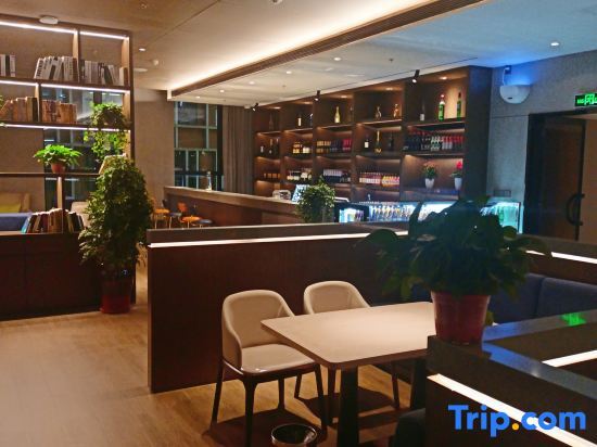 Чжэнчжоу: Kyriad Hotel Zhengzhou High Speed Railway East Station