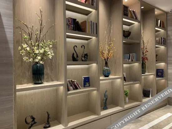Чжэнчжоу: Kyriad Hotel Zhengzhou High Speed Railway East Station