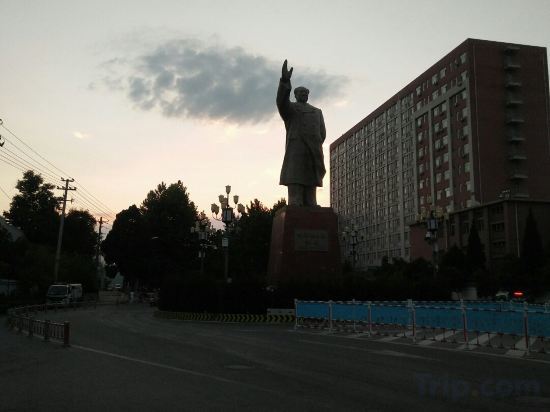Баоцзи: jindaxiang Express Hotel (Baoji Jiangtan Road Store)