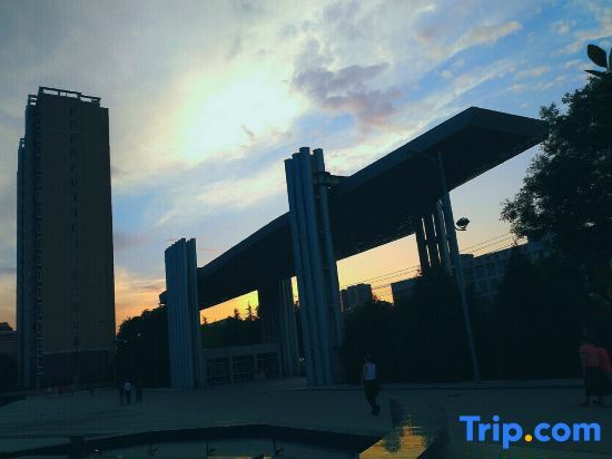 Баоцзи: jindaxiang Express Hotel (Baoji Jiangtan Road Store)