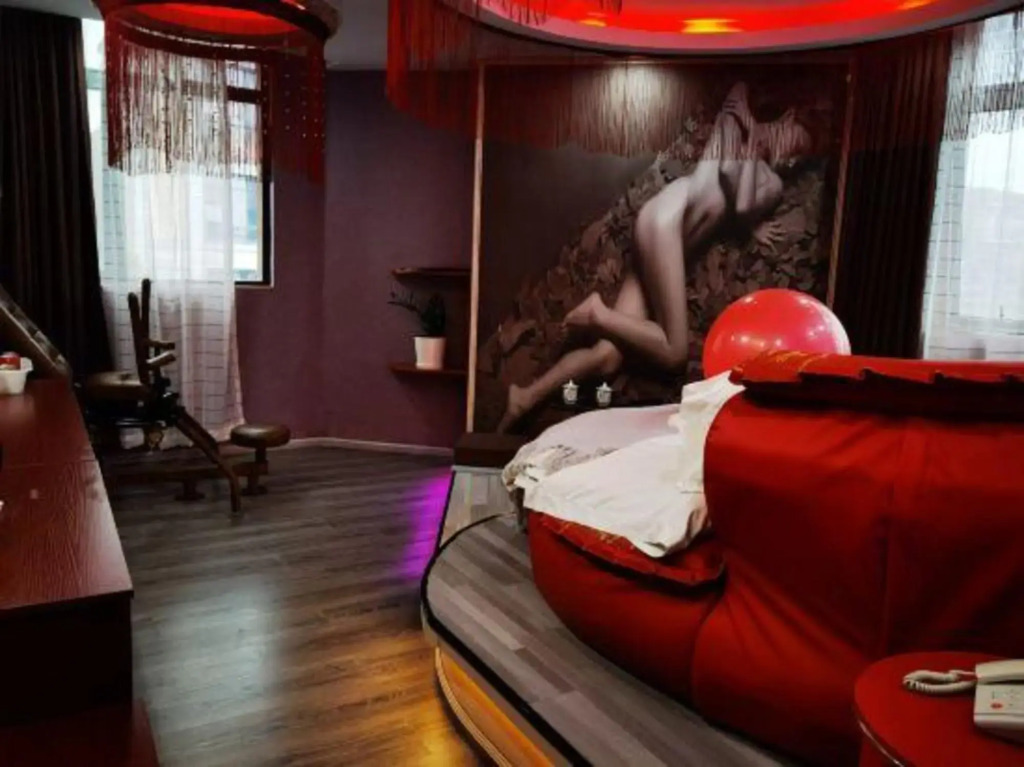 Ляньцзян: Crowne Plaza