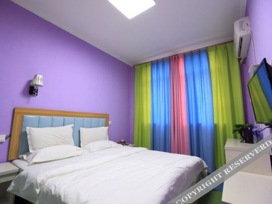 Чжэнчжоу: Zhengzhou Xinyun Hotel (Xinzheng Xiasi College)