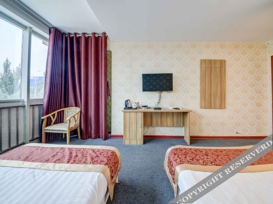 Чжанцзякоу: Zhangjiakou yiju express hotel
