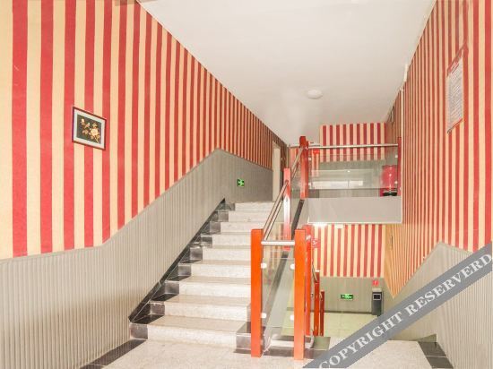 Аньцин: Wangjiang Bantang Theme Hotel