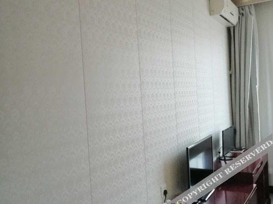Сяньян: Xunyi cinema business hotel