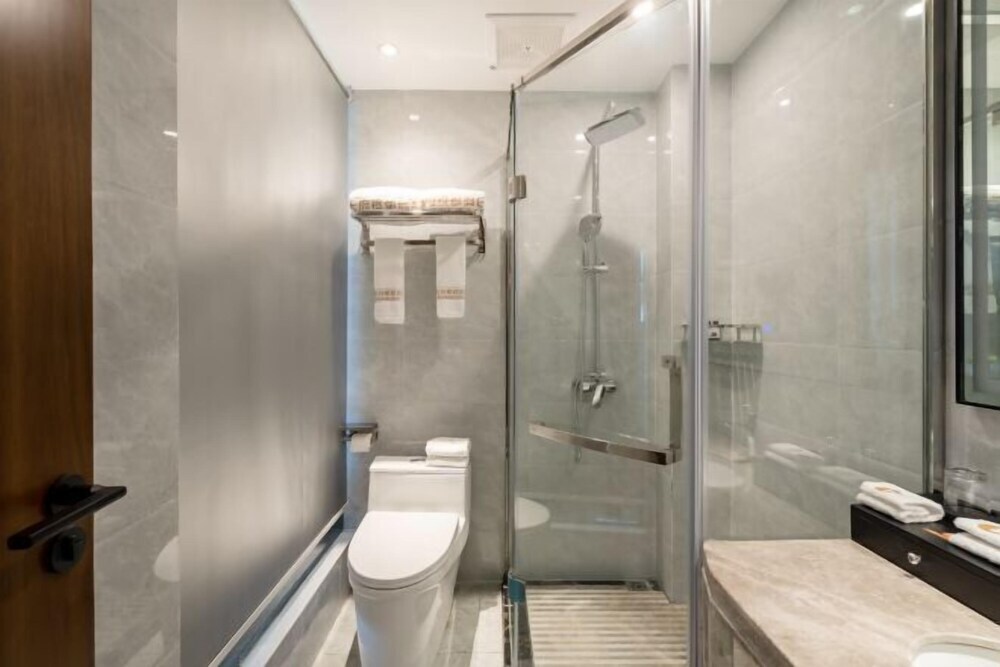 Мэйшань: Tianfu Chengdu Holiday Hotel