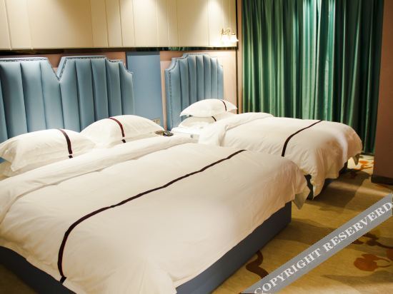 Баоцзи: Meixian county Roman holiday inn